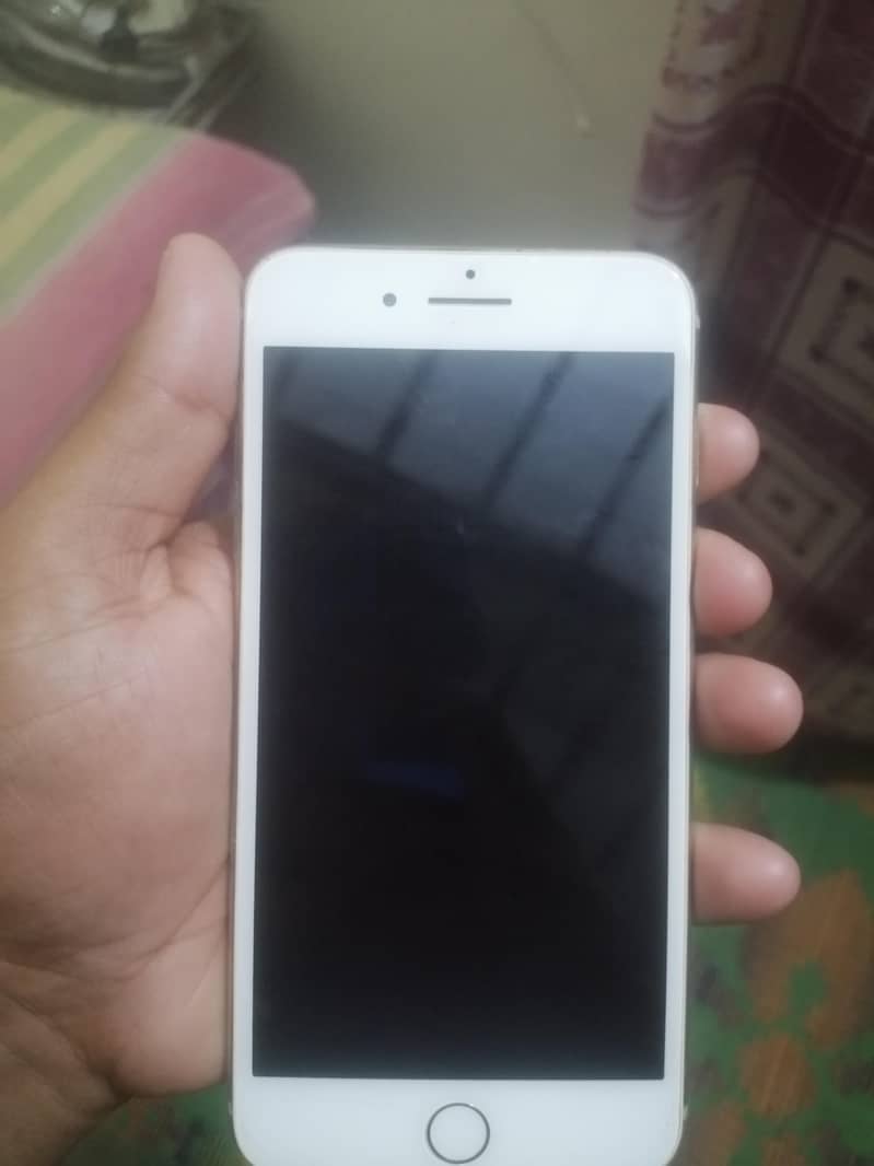 Apple iPhone 8 Plus 10