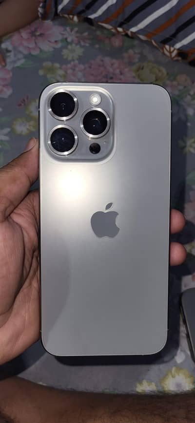 Apple iPhone 15 Pro Max Jv