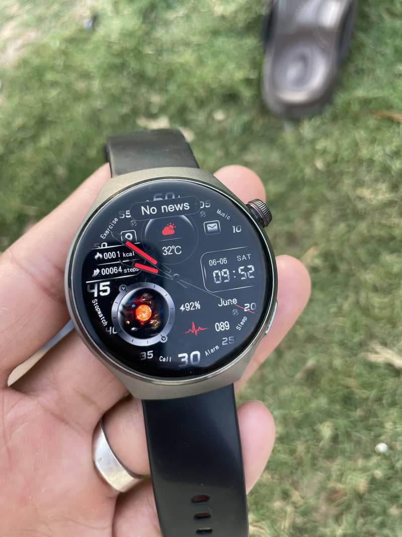 Smart watch 0