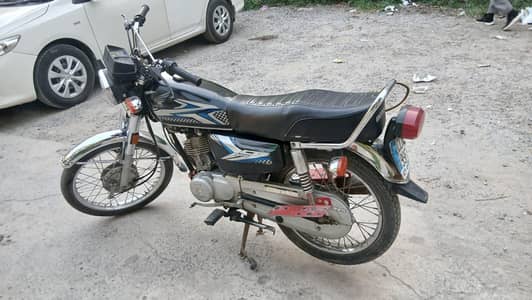 Honda CG 125 2023 model islamabad number urgent sale