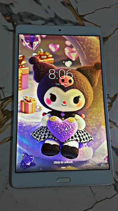 docomo d01j 3/32 gb in good condition. .