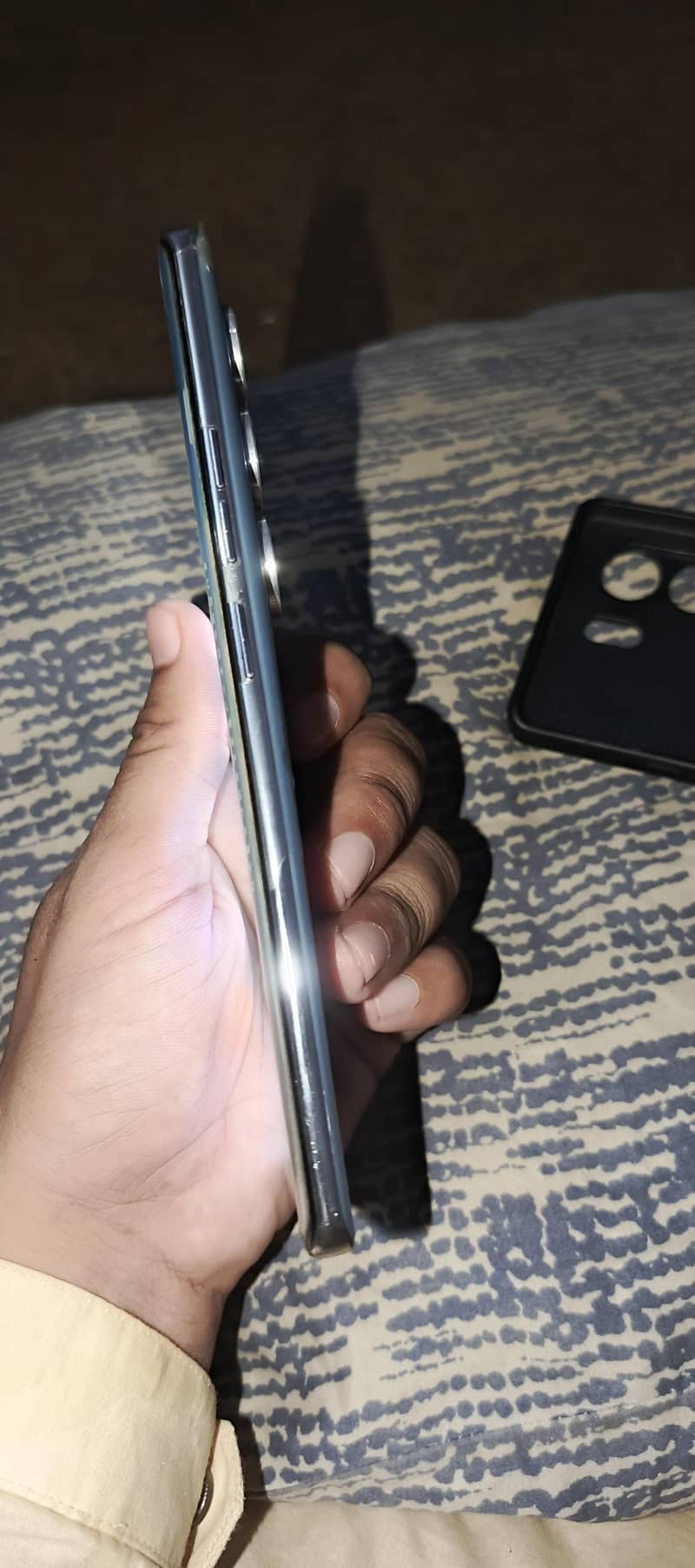 Tecno CAMON 40 Pro 4