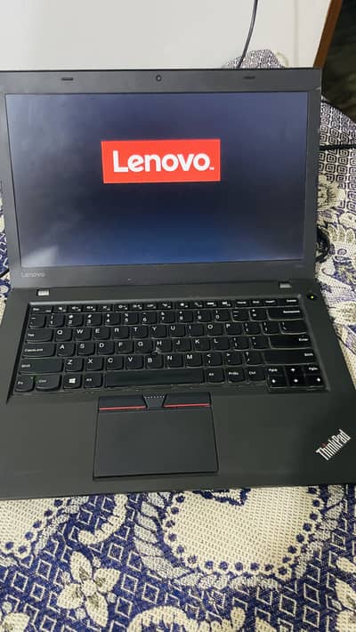 Lenovo Thinkpad Core i5 6th gen 8 Ram/ 256 SSD