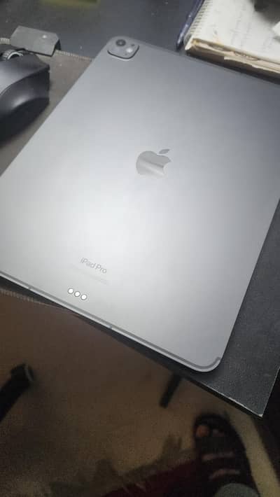 Ipad m4 Pro 13 inch 256 gb wifi