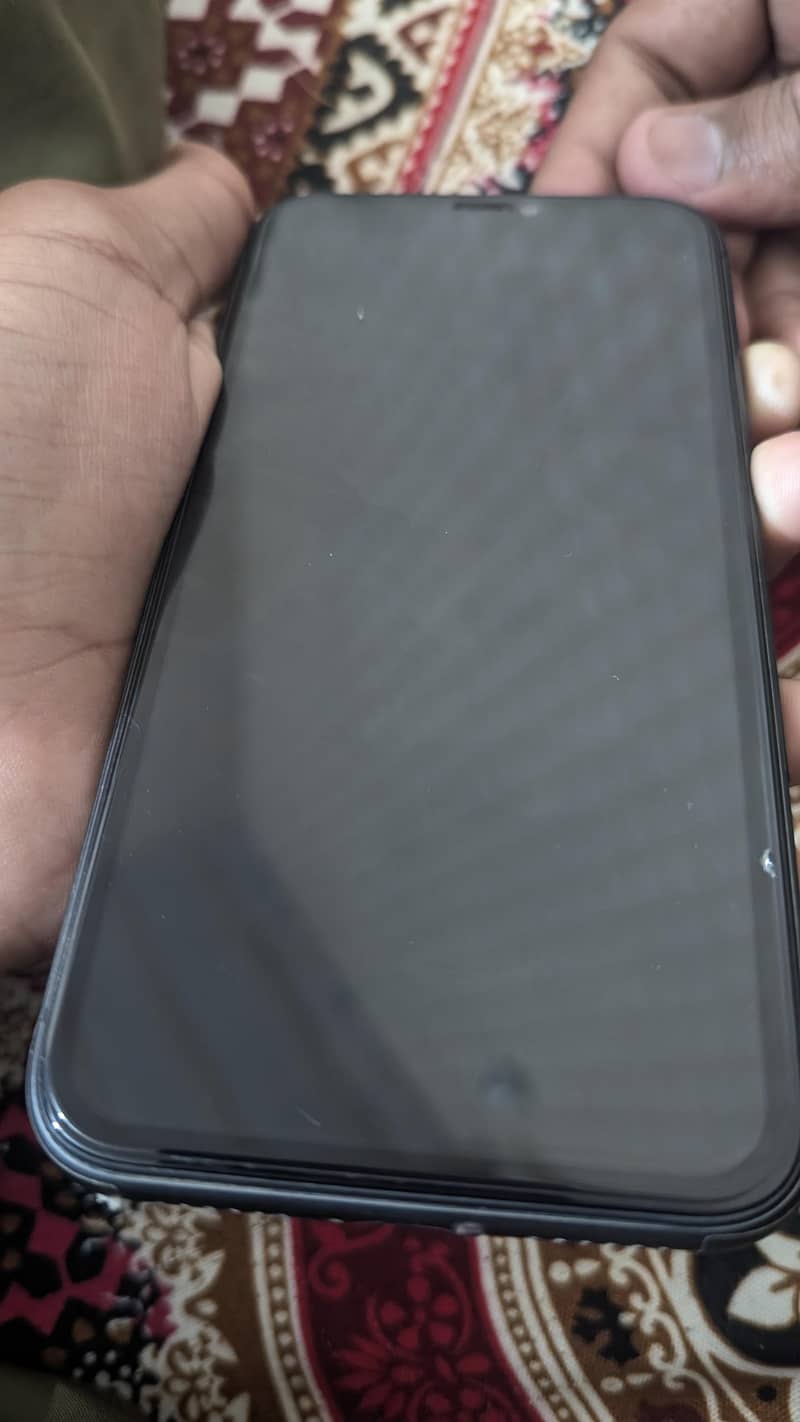 Apple iPhone 11 2
