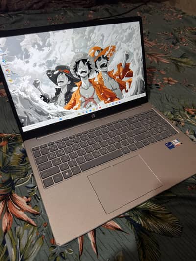 Core i7 th13 Ram 16gb ssd 512gb
