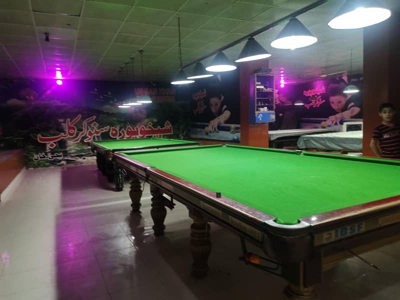snooker table 5
