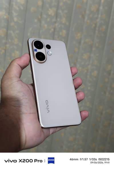 Vivo V60 12GB/256GB (Complete Box)
