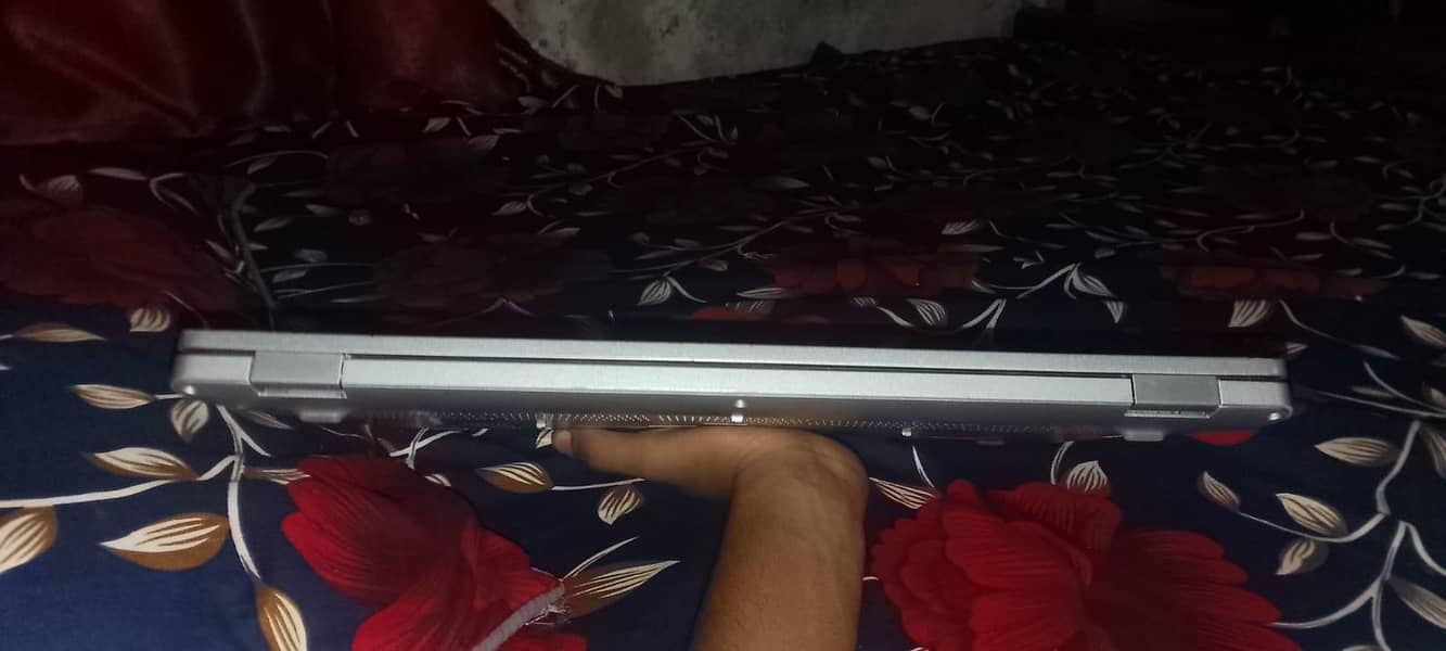 laptop 4