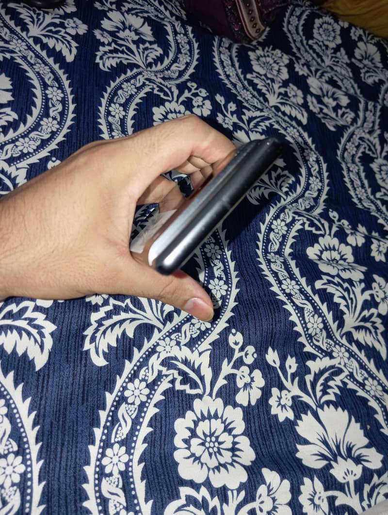 Google Pixel 7 5
