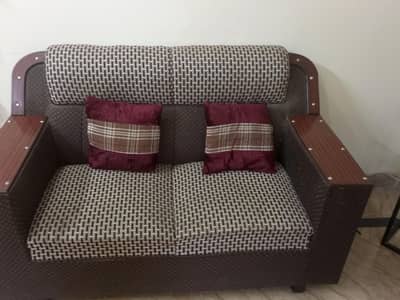 Good condition sofa set