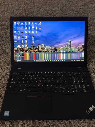 Lenovo thinkpad T590 series Core i7 8th generation