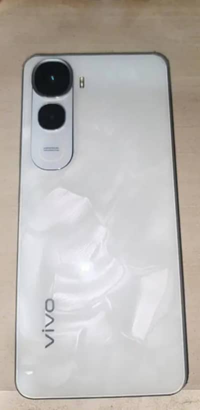 Vivo Y400