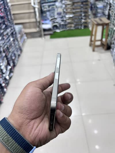 Apple iPhone 15 Pro Max (jv)