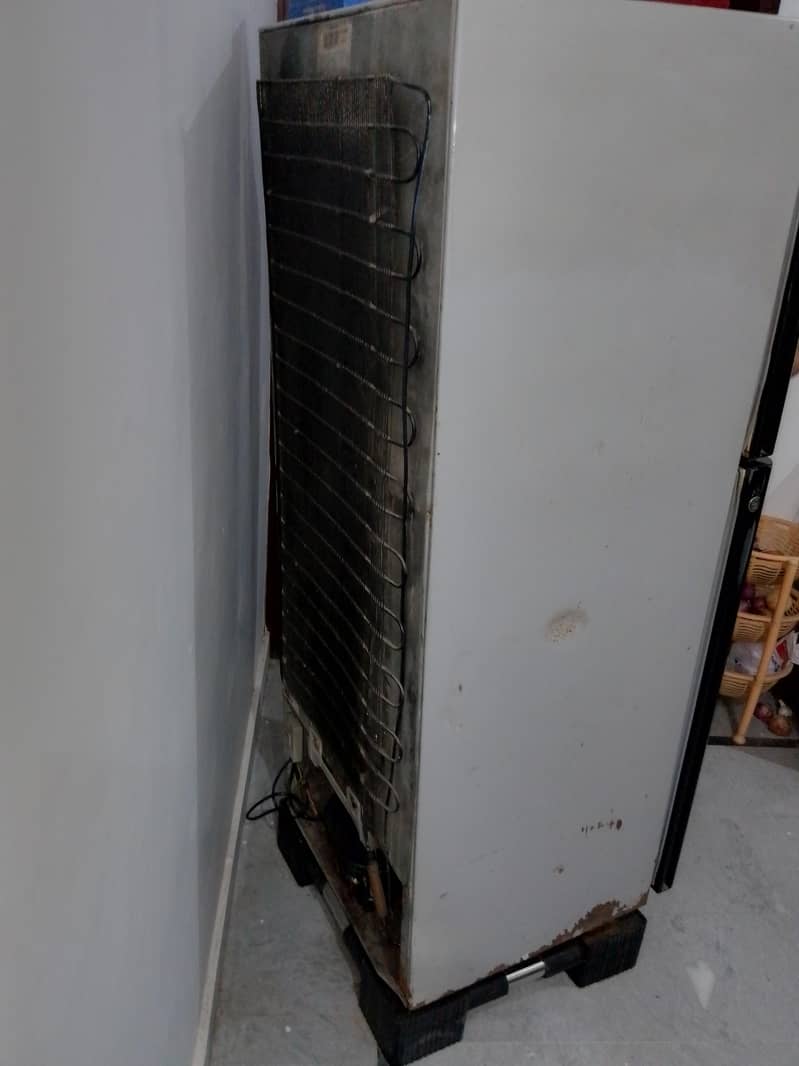 Orient fridge 1