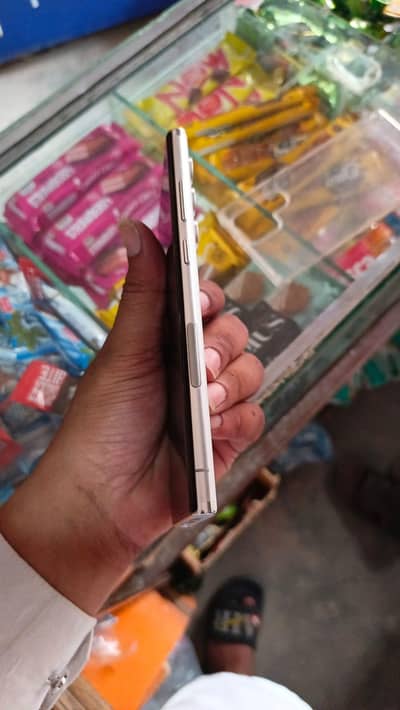 Samsung Mobile S22 Ultra