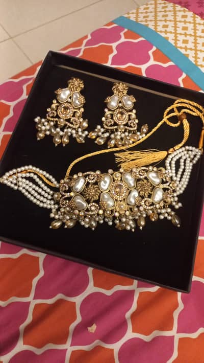 Turkish white gold set. .