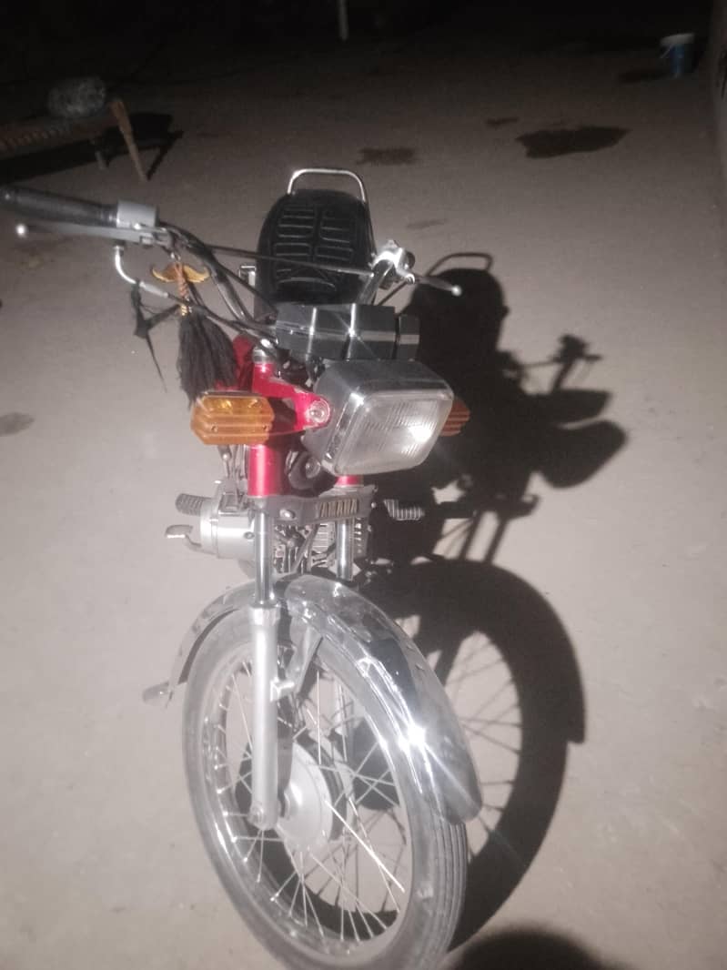 Yamaha 1