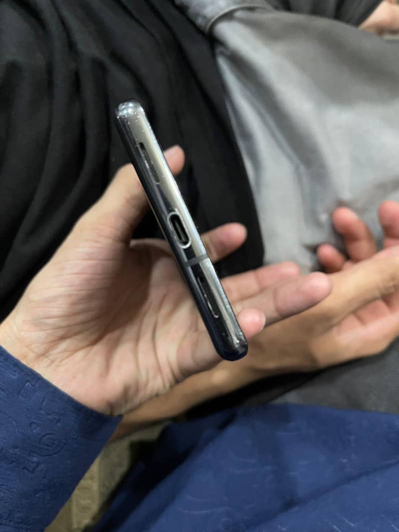 Google Pixel 7 Pro 6