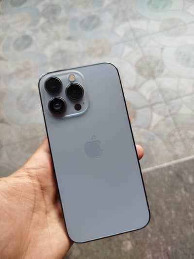 Apple iPhone 13 Pro