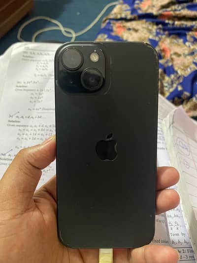 Apple iPhone 15