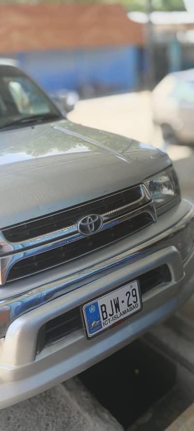 Toyota Surf 2001
