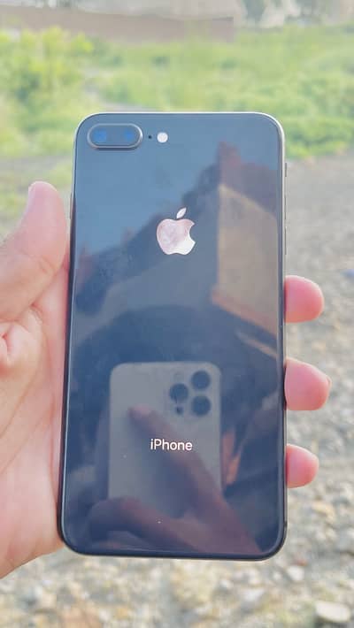 Apple iPhone 8 Plus
