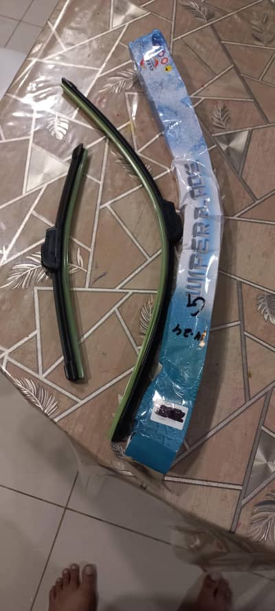 Wind screen wipers (brand new)