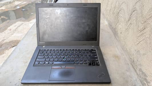 4GB ram 128GB H. D