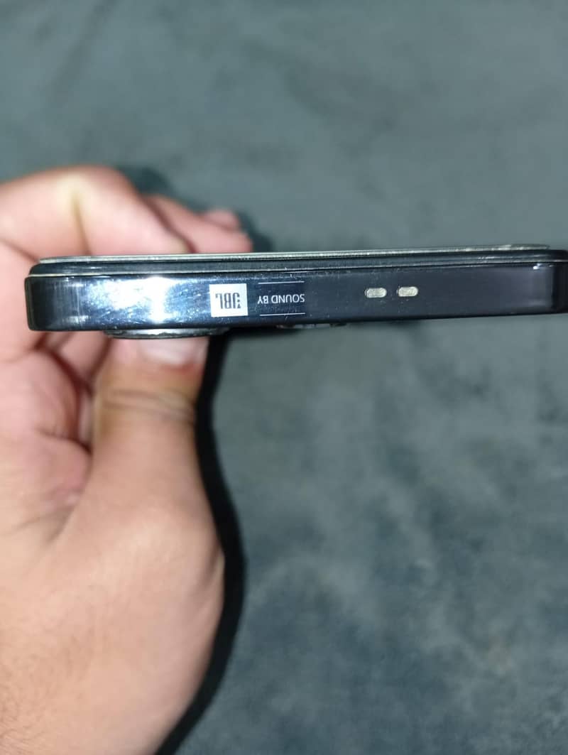 Infinix Note 30 3