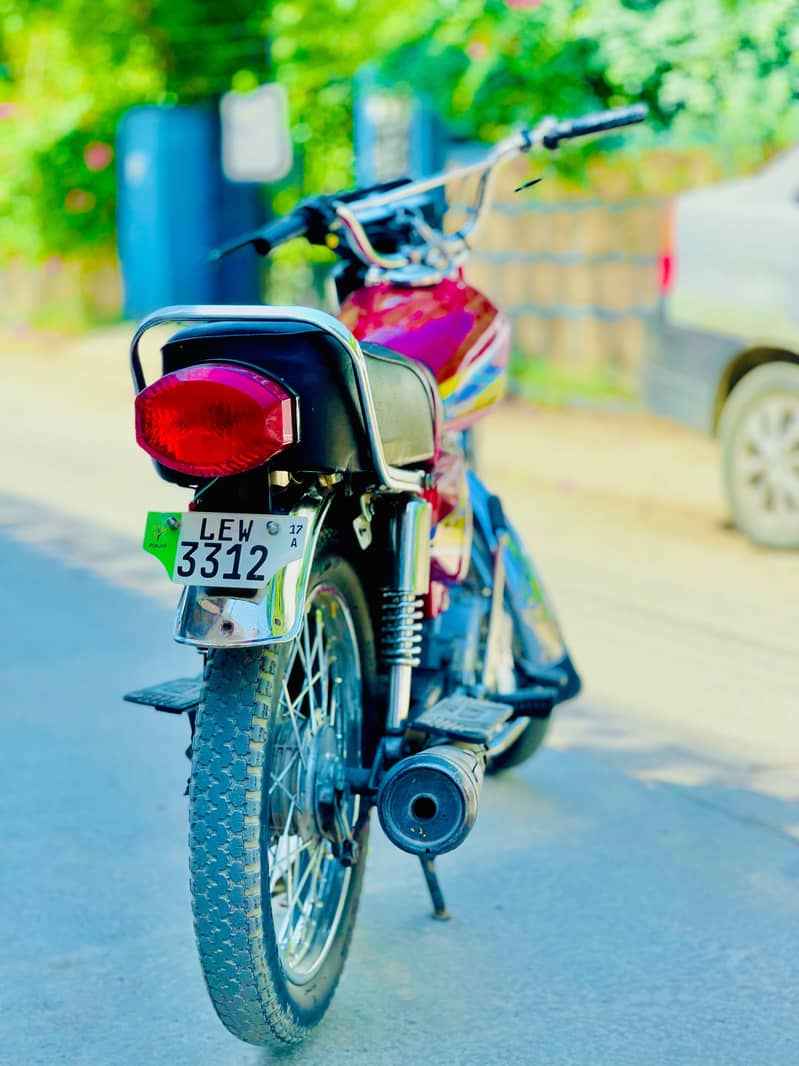 125.17model 10/10 condition 4