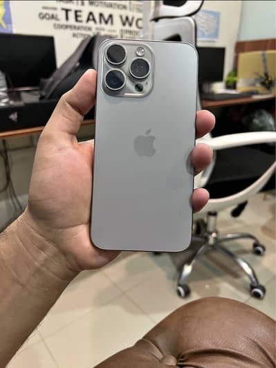 Apple iPhone 15 Pro Max