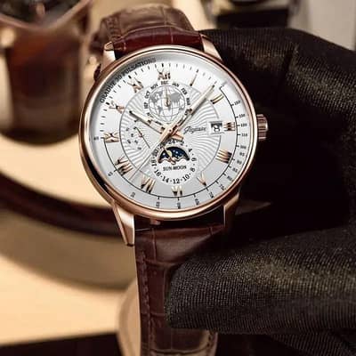 Luxury Rose Gold Men's Watch with World Map Dial & Leather Strap