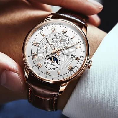 Luxury Rose Gold Men's Watch with World Map Dial & Leather Strap
