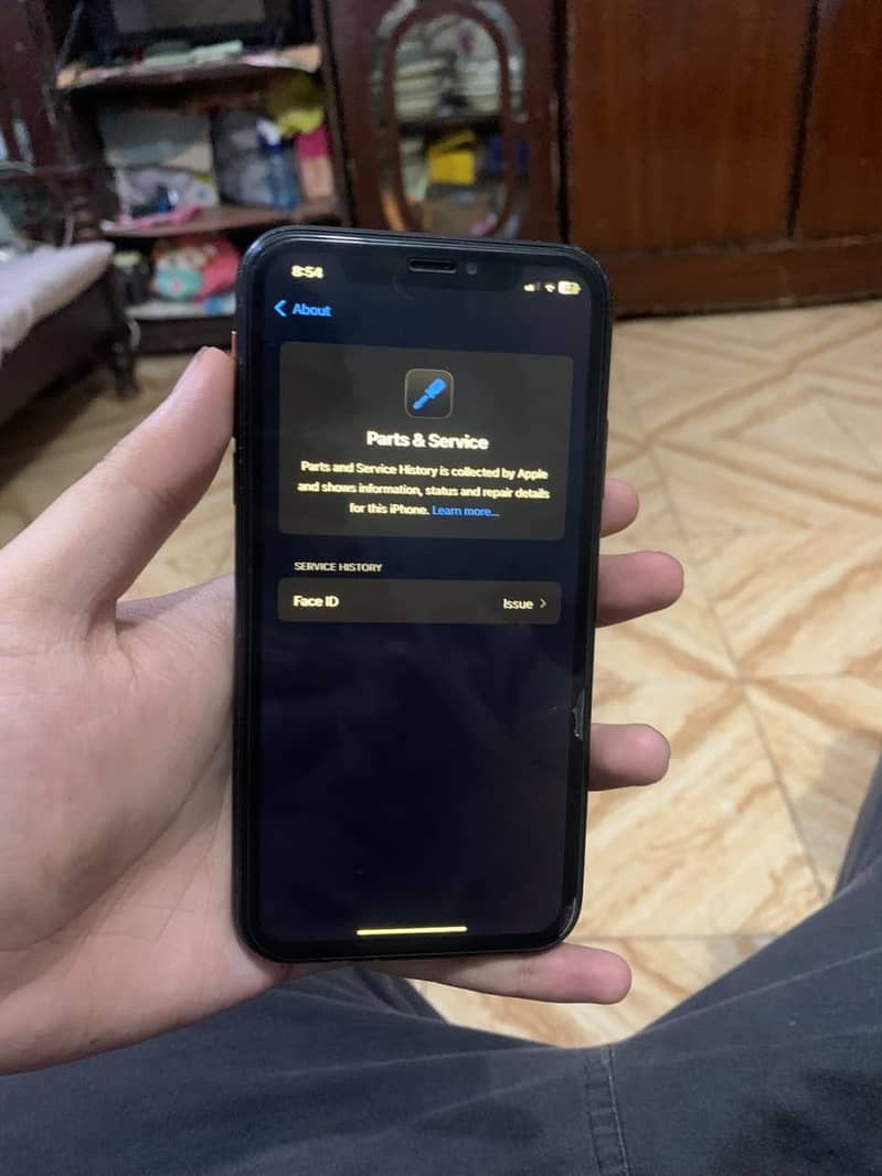 iPhone XR 6