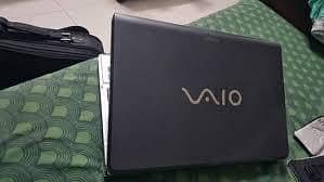 Sony VAIO VPCZ1 Dead Laptop For Parts / Scrap