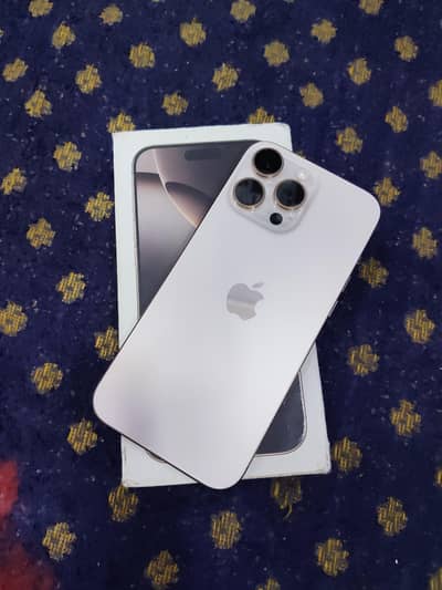 Apple iPhone 16 Pro Max