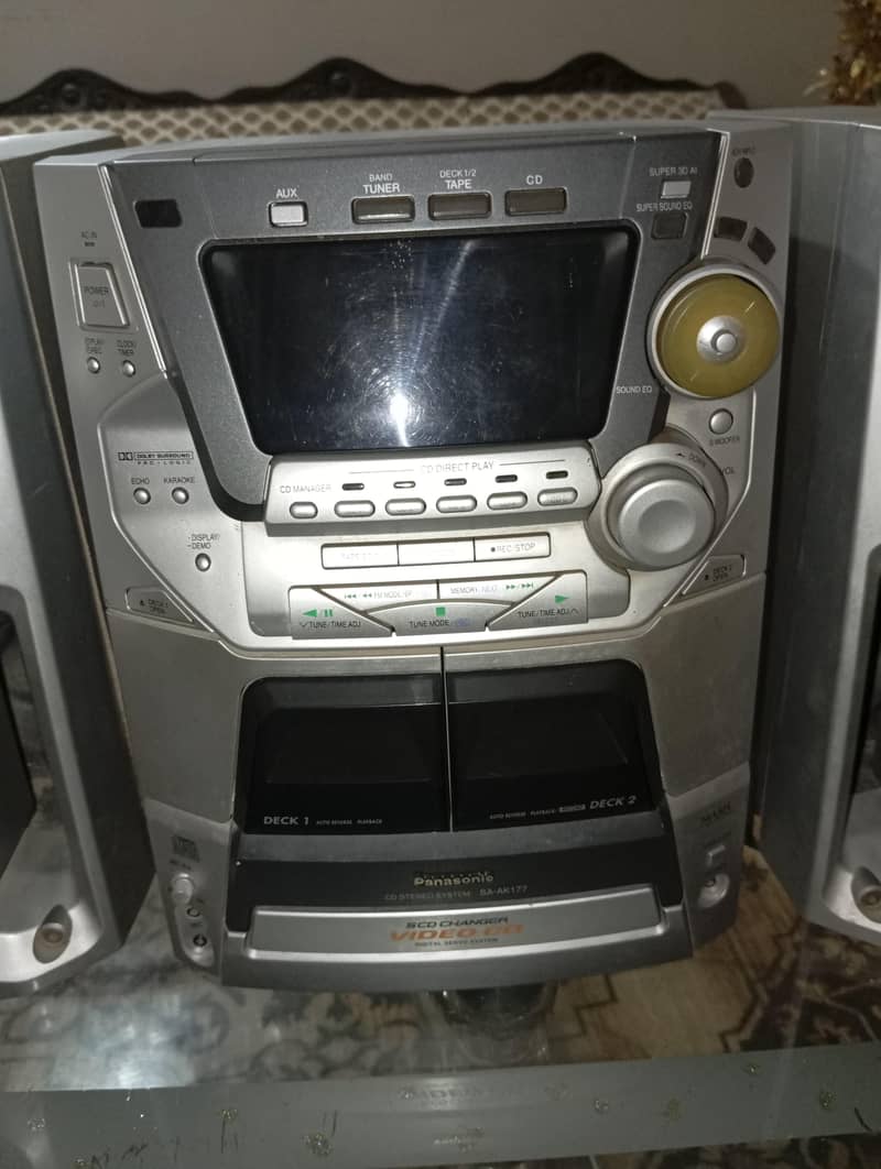 Panasonic CD stereo system 3