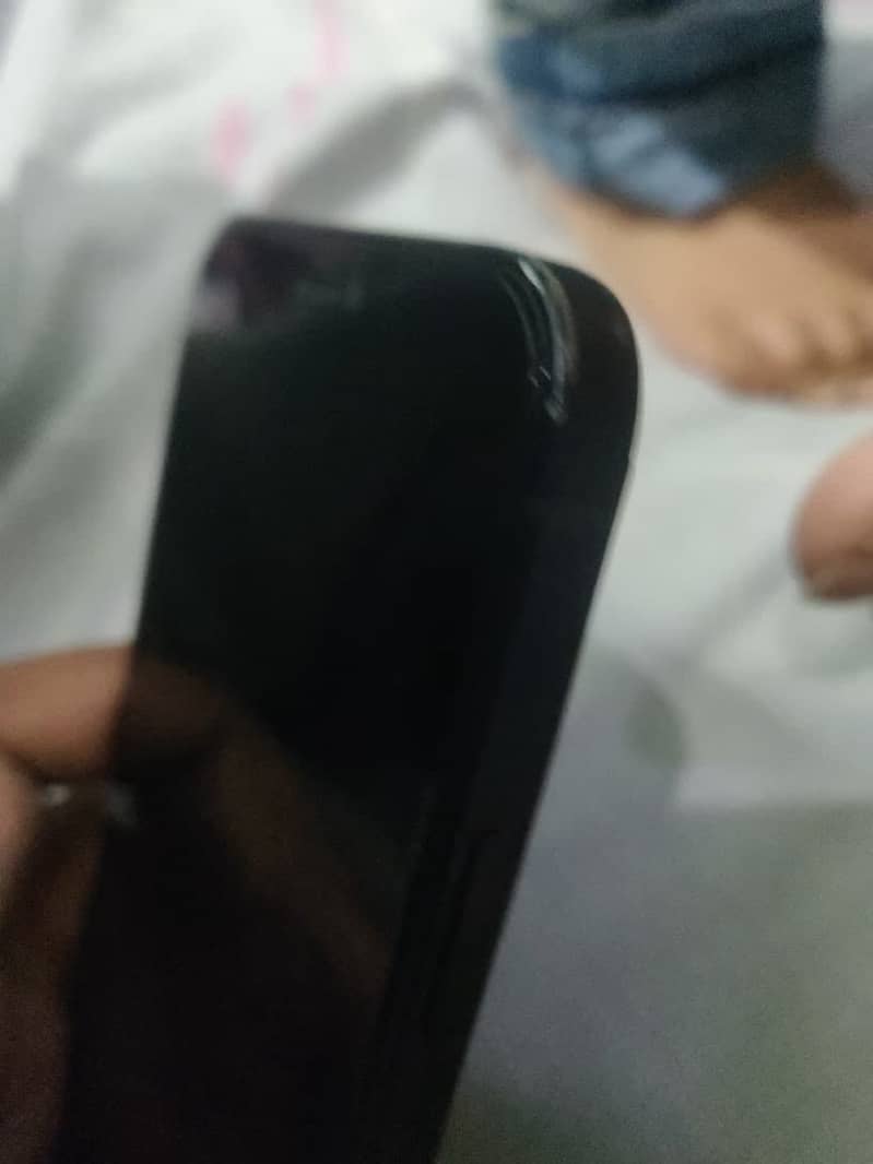 Apple iPhone 12 1