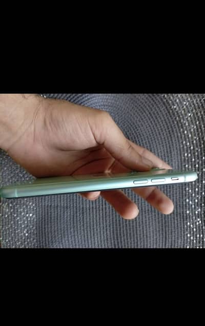 iPhone 11 pta approved