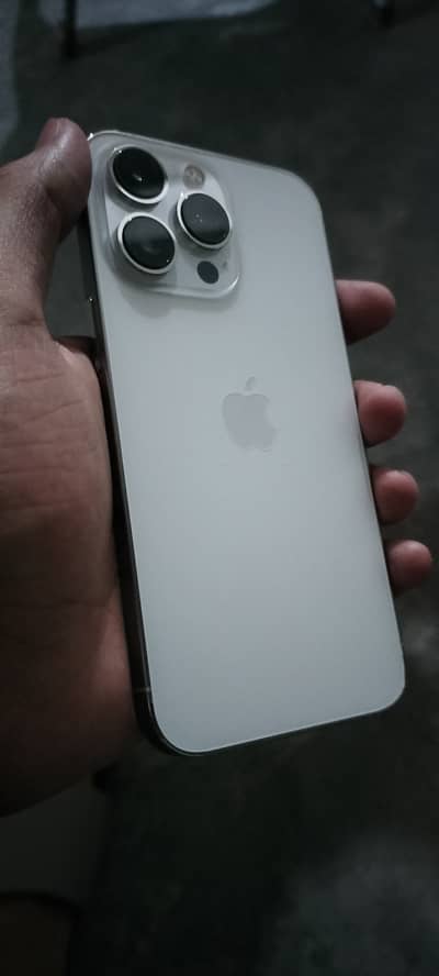 Apple iPhone 13 Pro