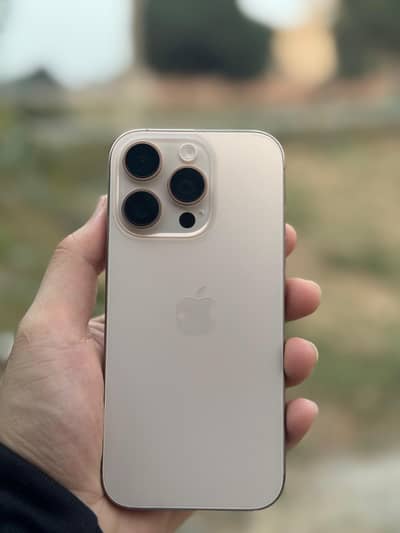 Apple iPhone 16 Pro