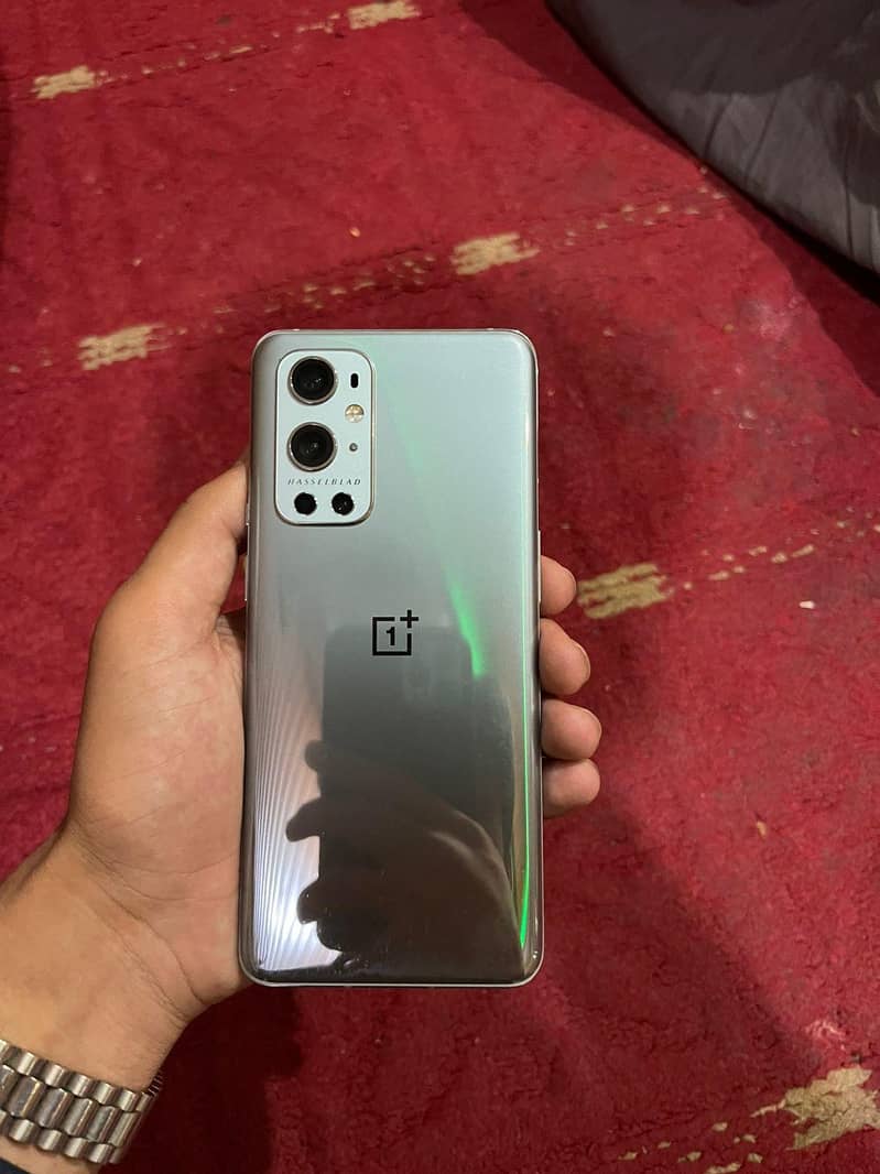 One Plus 9 Pro 0