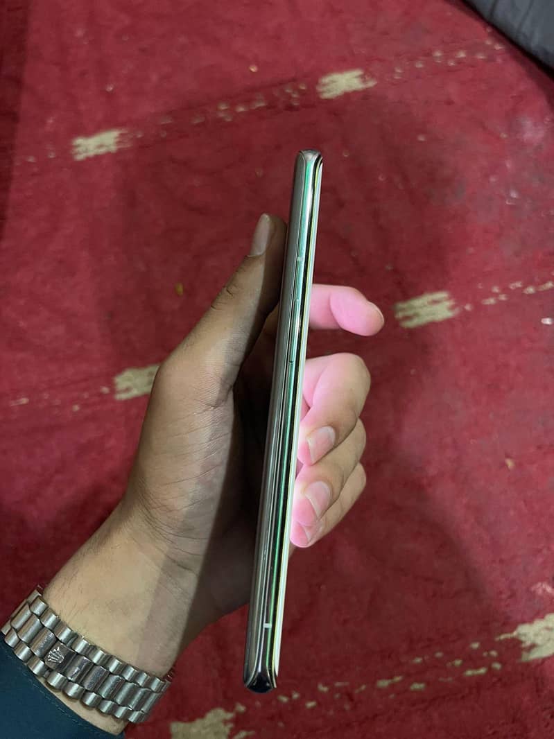One Plus 9 Pro 3