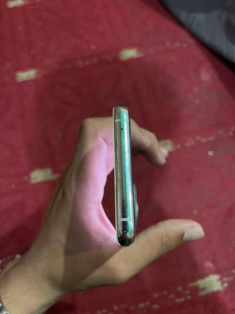 One Plus 9 Pro 4