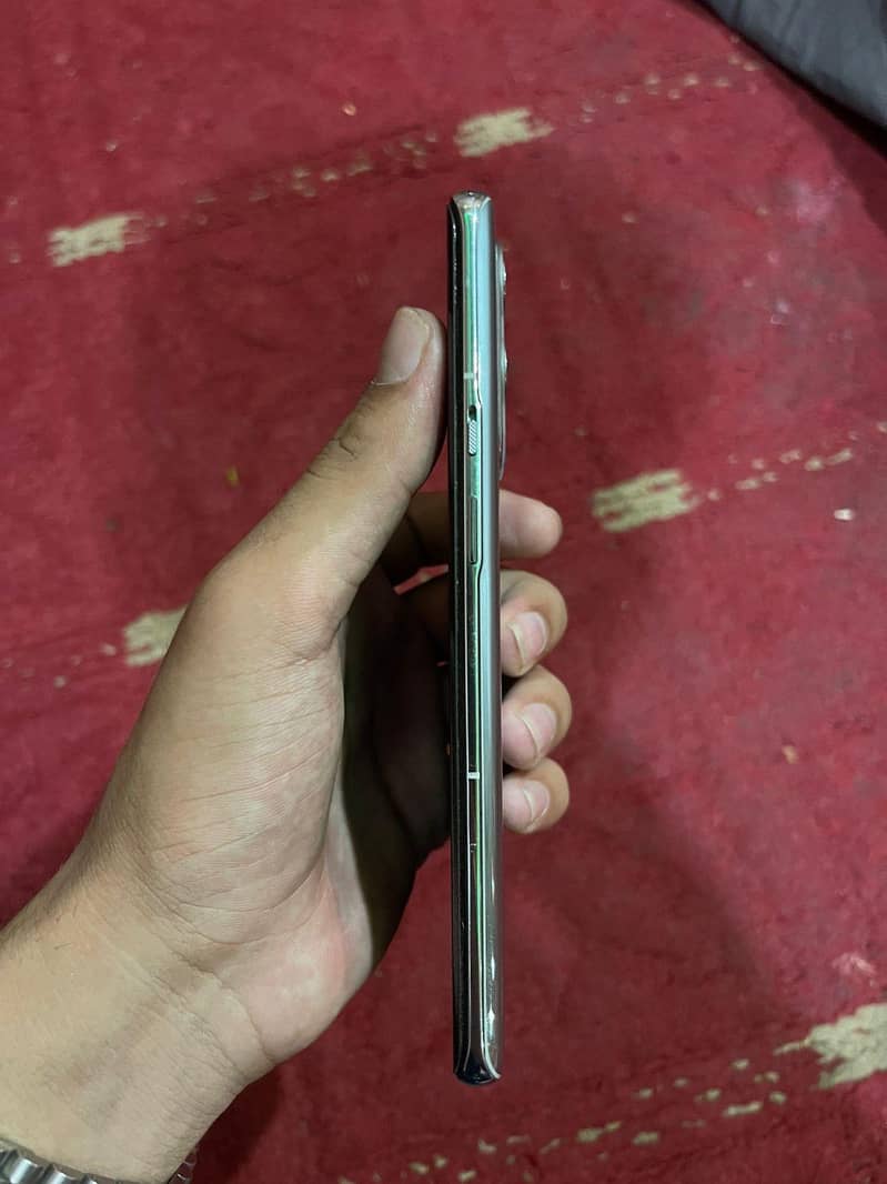 One Plus 9 Pro 5
