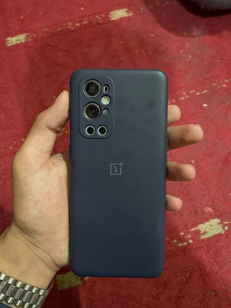 One Plus 9 Pro 6