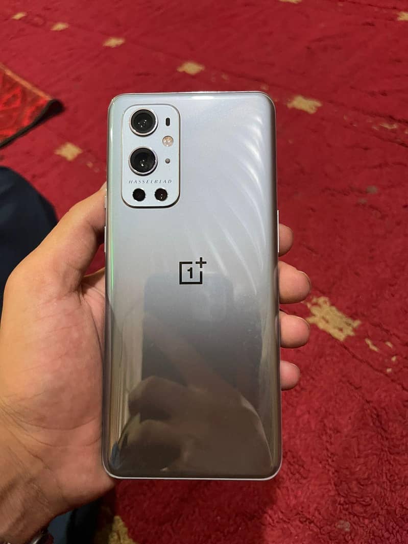 One Plus 9 Pro 8