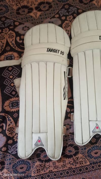 cricket pat