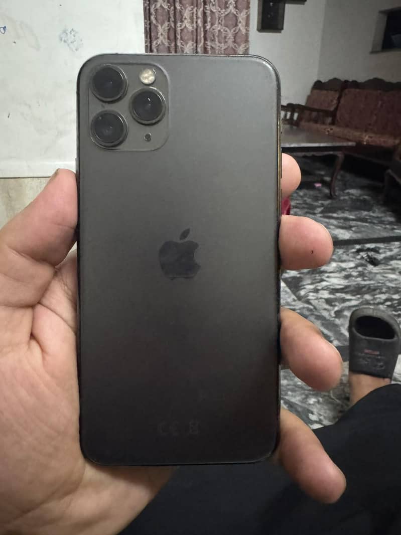 iphone 11 pro 0